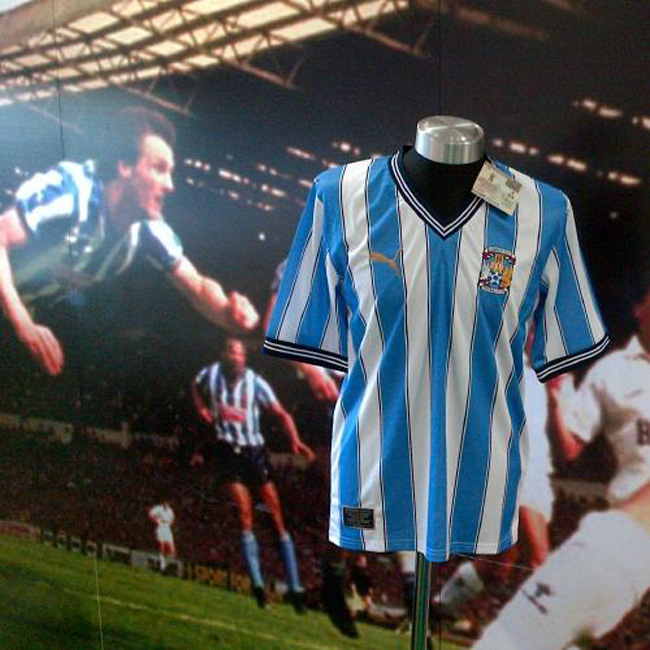 Camisa retrô Coventry City 1987