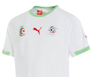 Camisas da Argélia 2014-2015 Copa do Mundo Capa Camisas da Argélia 2014-2015 Copa do Mundo Capa