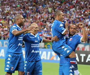 Terceira camisa do Fortaleza 2014-2015 França Kappa capa