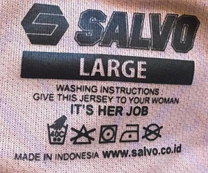 Fornecedora pede desculpas por mensagem sexista em camisa de futebol capa Fornecedora pede desculpas por mensagem sexista em camisa de futebol capa