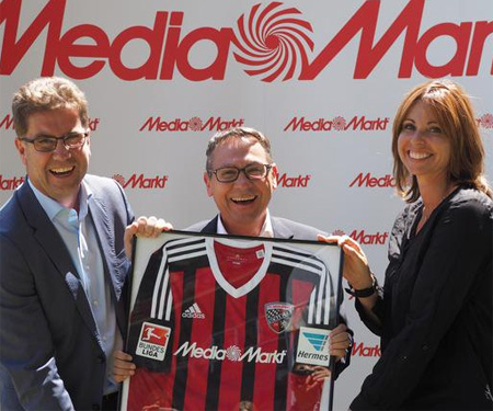 Camisas do Ingolstadt 2015-2016 Adidas capa