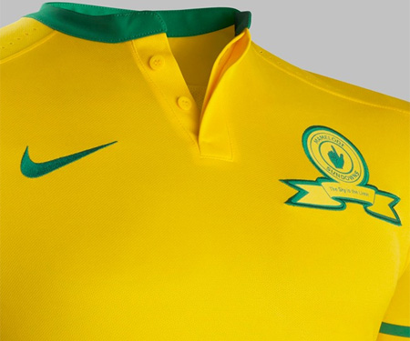 Camisas do Mamelodi Sundowns 2015-2016 Nike Titular capa