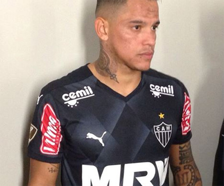 Terceira camisa do Atlético-MG 2015-2016 Puma capa