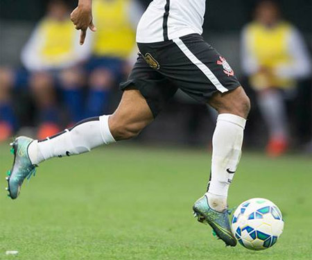 Sockyaties - Corinthians deve ter patrocínio nos meiões em 2016 capa