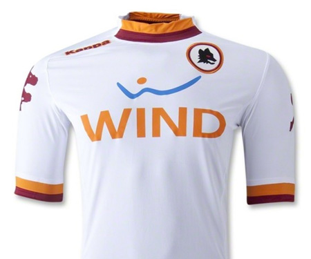 AS Roma terá volta de antigo escudo na próxima temporada