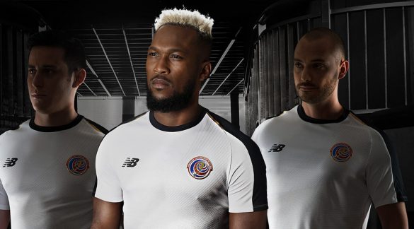 Camisas da Costa Rica 2018-2019 New Balance Reserva abre