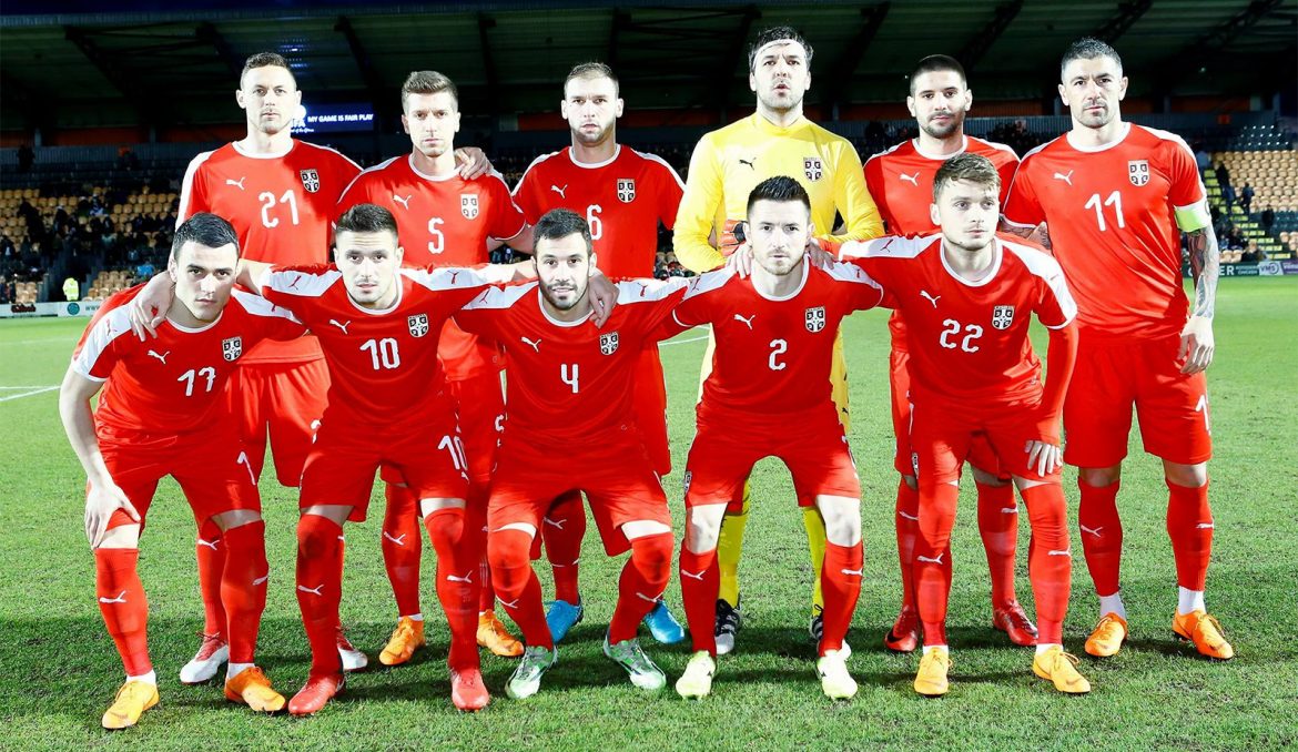 Camisas da Sérvia 2018-2019 Puma Titular abre