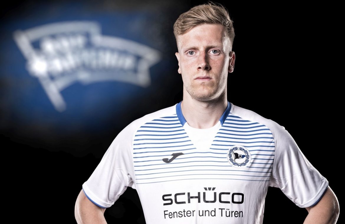 Camisas do Arminia Bielefeld 2018-2019 Joma