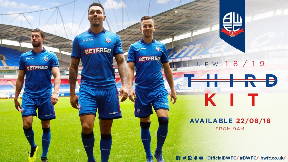 Camisas do Bolton Wanderers 2018-2019 Macron