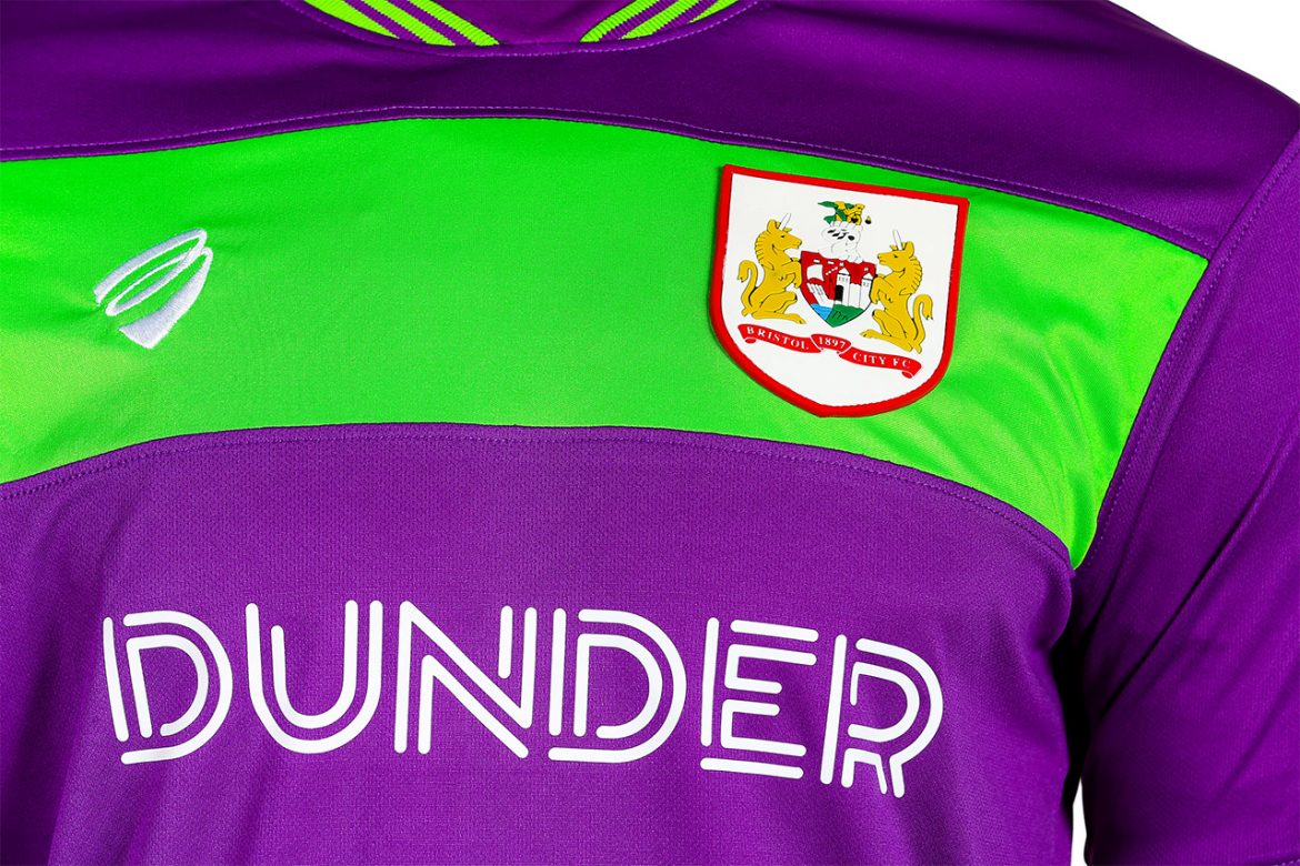 Camisas do Bristol City 2018-2019 Bristol Sport Terceira abre