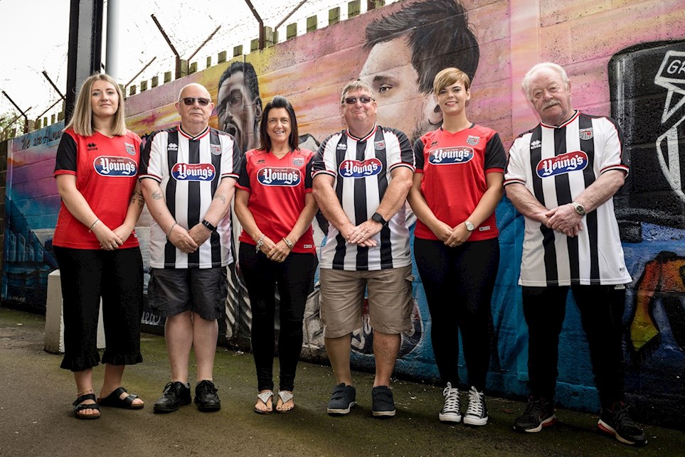 Camisas do Grimsby Town 2018-2019 Erreà (3) Camisas do Grimsby Town 2018-2019 Erreà