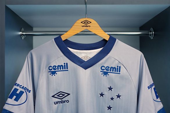 Terceira camisa do Cruzeiro 2018-2019 Umbro