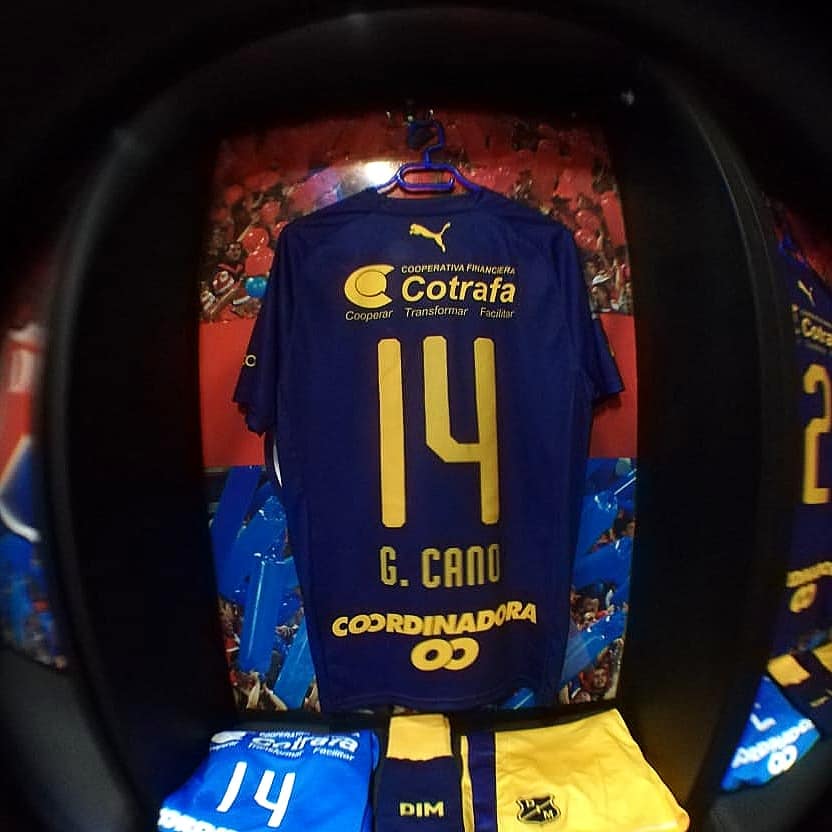 Camisa de 105 anos do Independiente Medellín 2018 PUMA (1) Camisa de 105 anos do Independiente Medellín 2018 PUMA