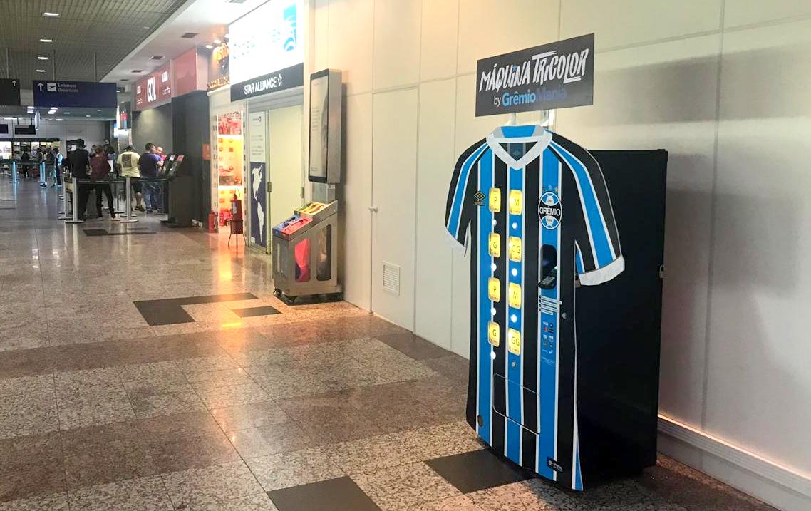 Grêmio inova e lança oficialmente vending machine de camisas