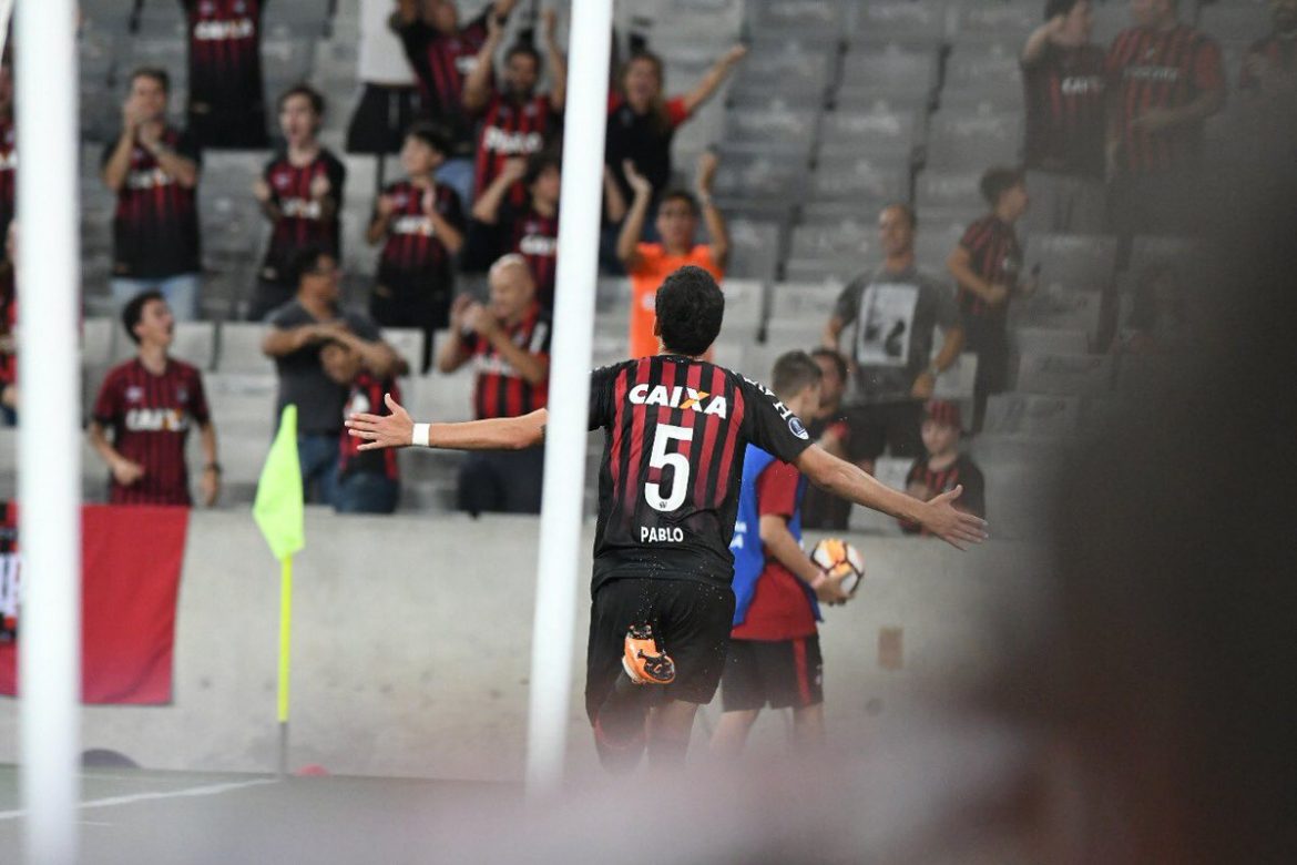 pablo camisa 5 Atletico pr