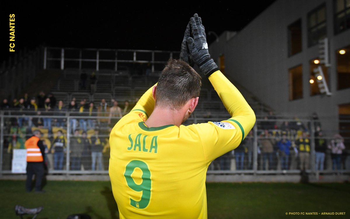 FC Nantes aposenta camisa 9 em homenagem a Emiliano Sala 2