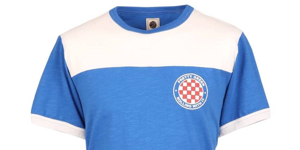 Liam Gallagher é acusado de plagiar equipe croata em camiseta (2) Liam Gallagher é acusado de plagiar equipe croata em camiseta