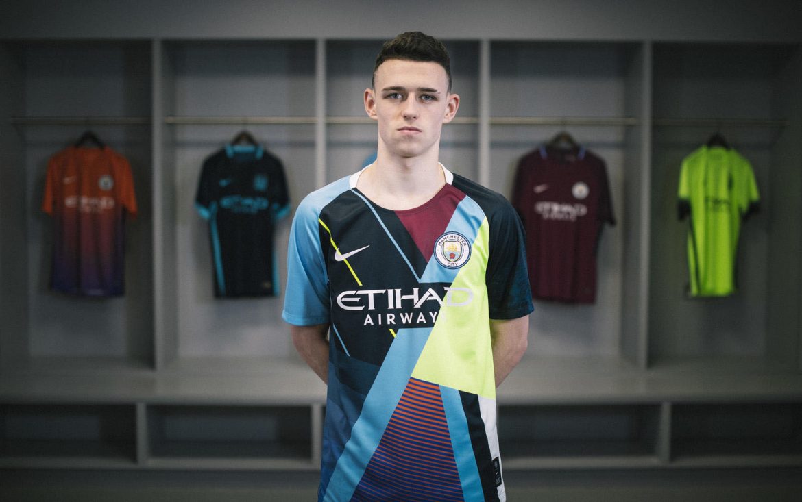Camisa mashup do Manchester City 2019 Nike abre