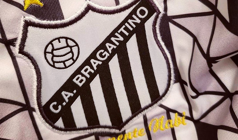 camisa carijó do Bragantino 2019 Ícone Sports abre