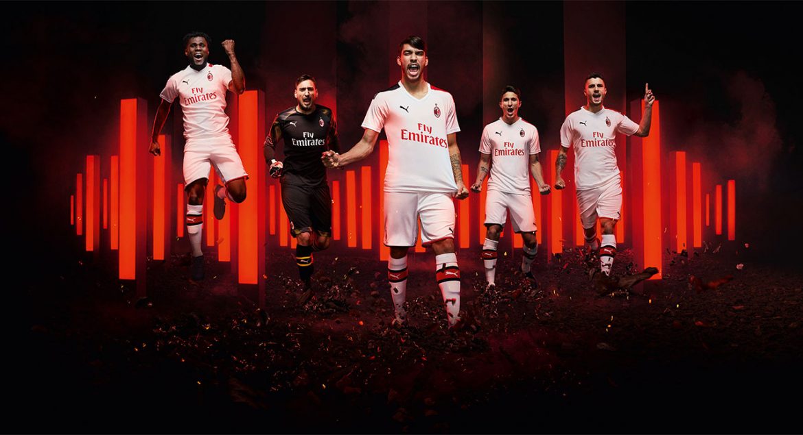 Camisas do Milan 2019-2020 PUMA Reserva abre