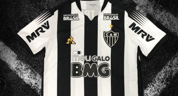 Camisa do Atlético-MG BMG preto e branco abre