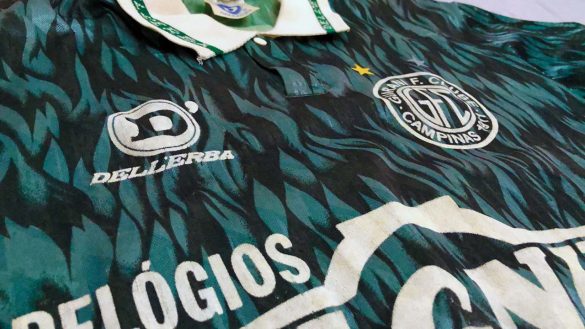 Dell'erba camisas anos 90