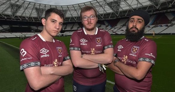 Camisa eSports do West Ham 2019-2020 Umbro