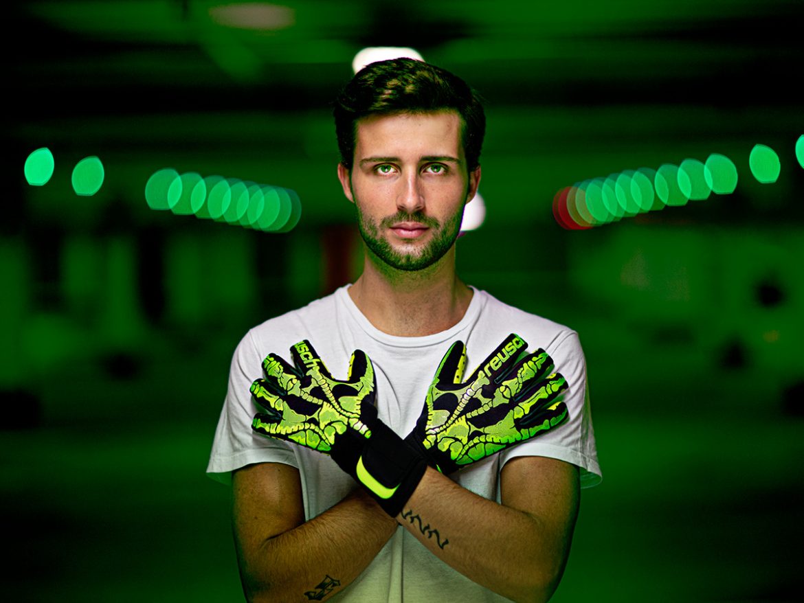 Reusch lança luva Raio X para o Halloween