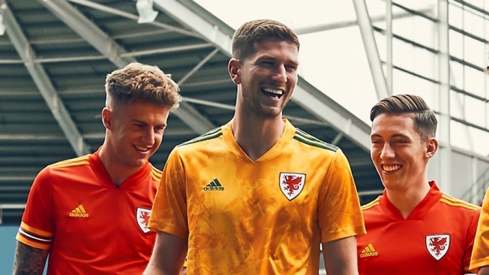 Camisas do País de Gales 2020-2021 Adidas