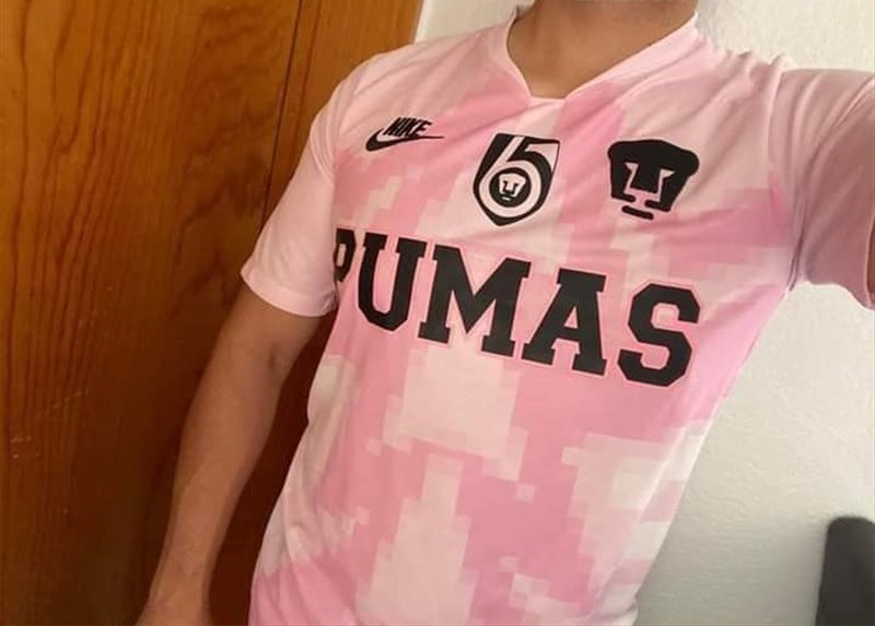 Pumas UNAM lançará camisa em homenagem à Jorge Campos