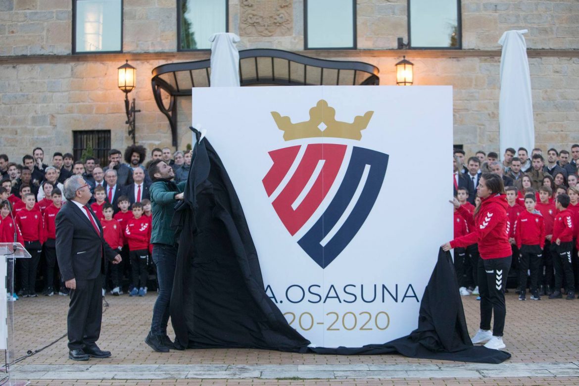logo do centenário do Osasuna abre