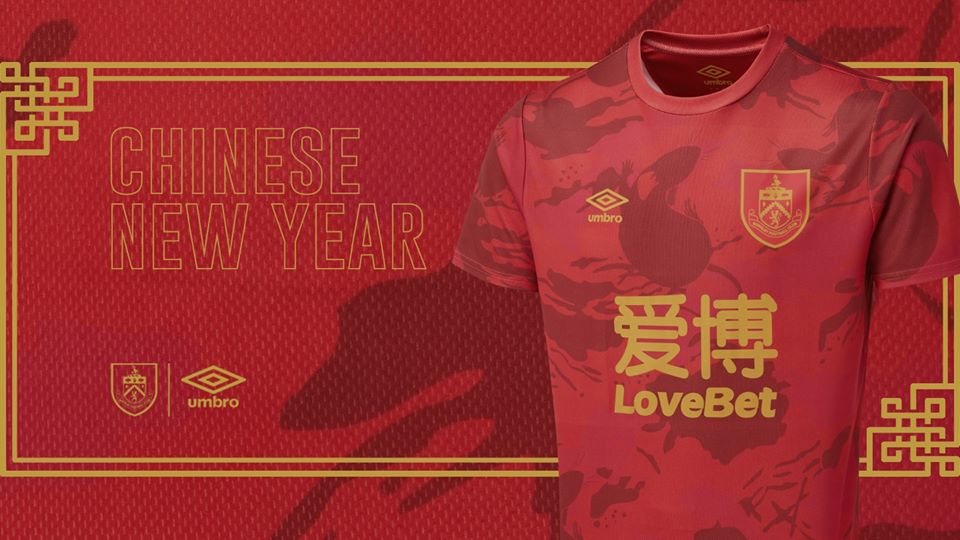 Burnley lança camisa pré-jogo pelo Ano Novo Chinês