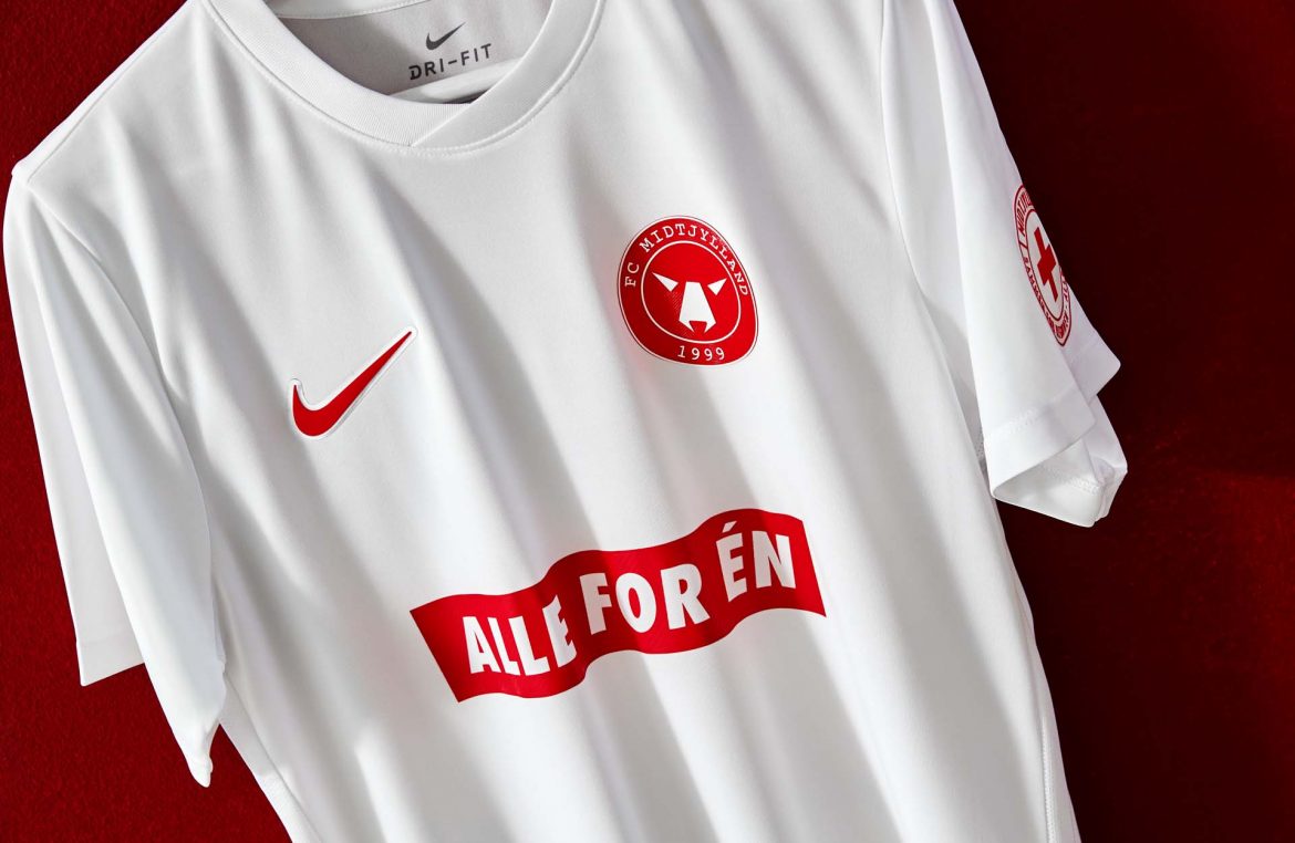 All For One Camisa especial do FC Midtjylland 2020-2021 Nike