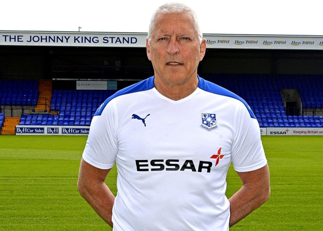 Camisas do Tranmere Rovers 2020-2021 PUMA