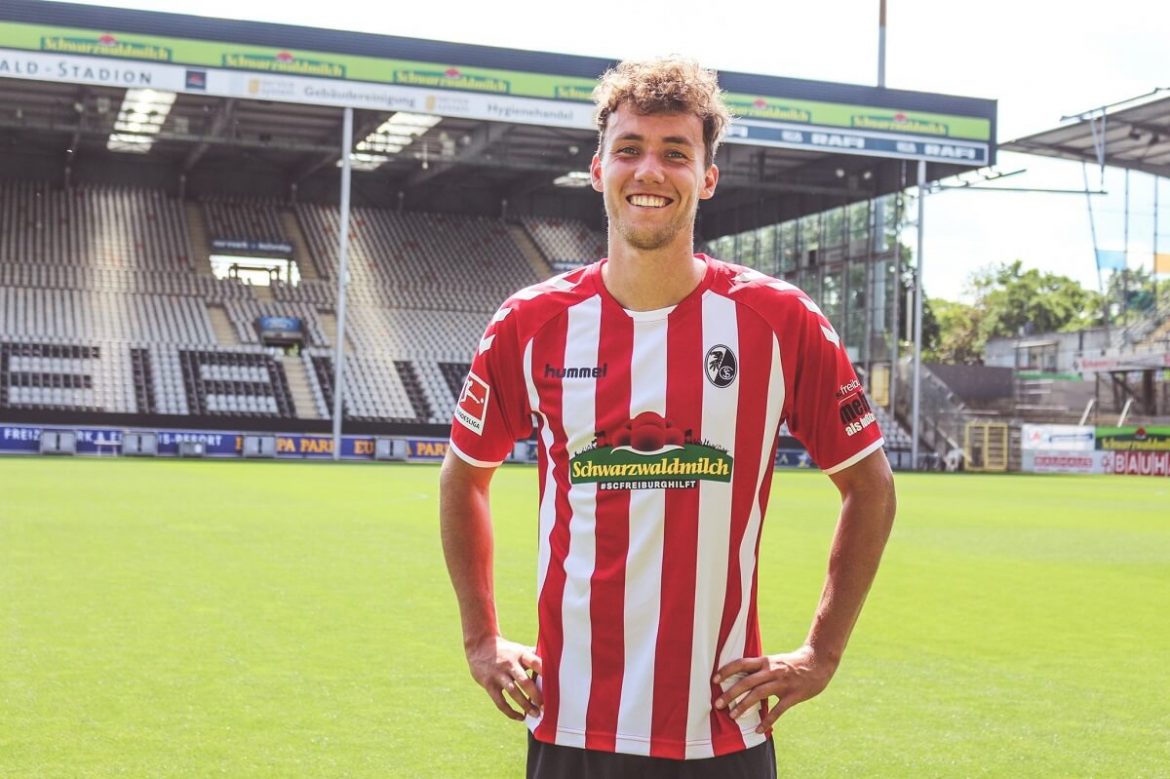 Camisa edição limitada do SC Freiburg 2020 Hummel
