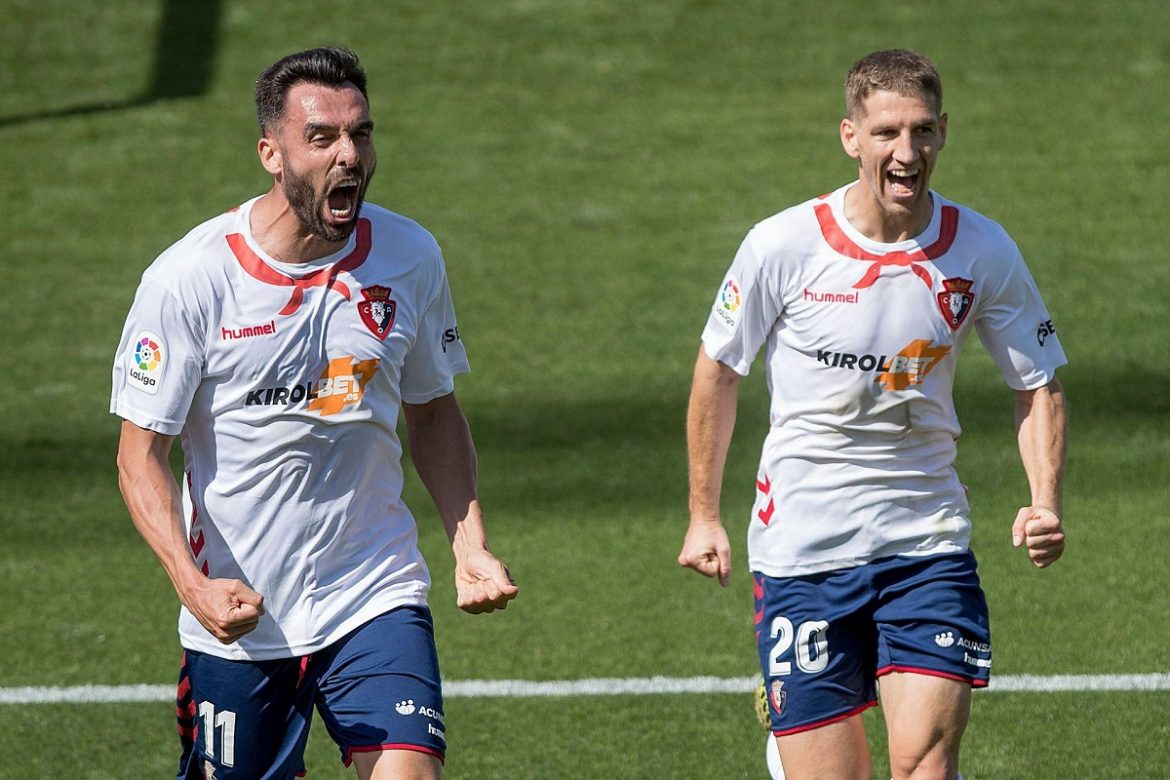 San Fermín Camisa especial do CA Osasuna 2020 Hummel