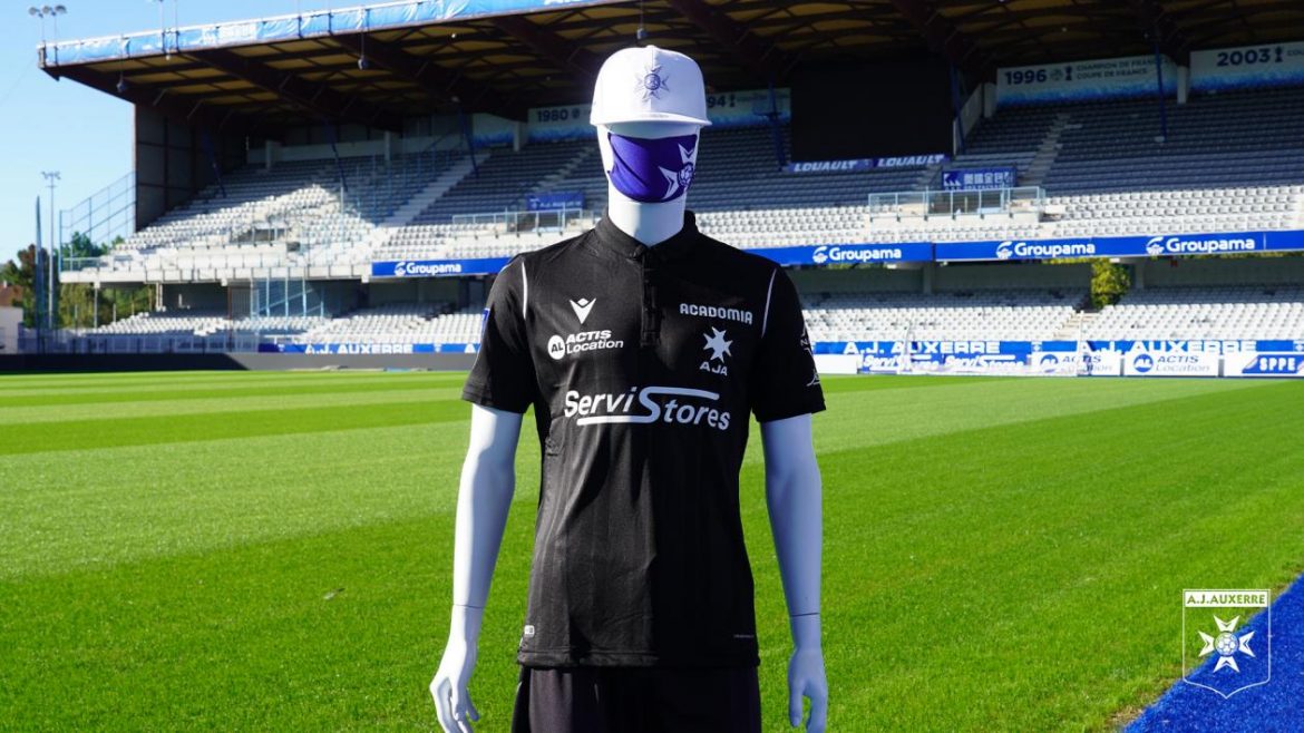 Camisas do AJ Auxerre 2020-2021 Macron
