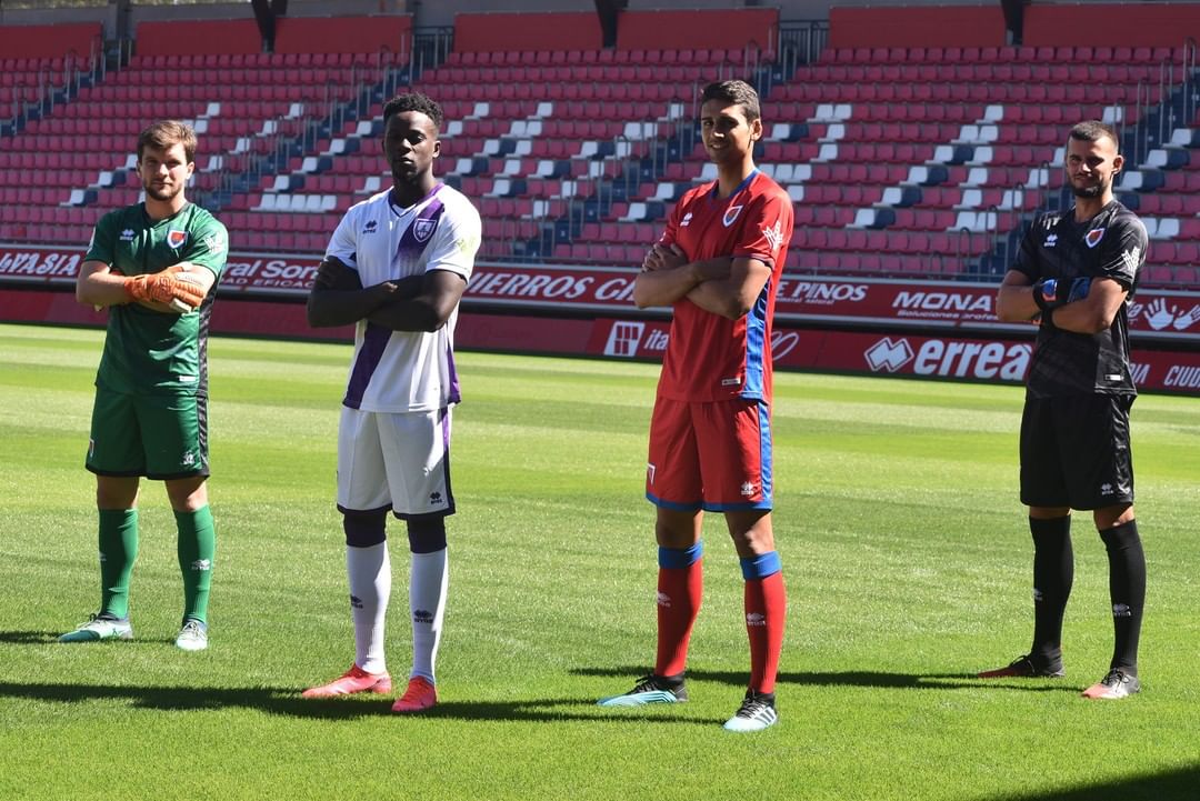 Camisas do CD Numancia 2020-2021 Erreà