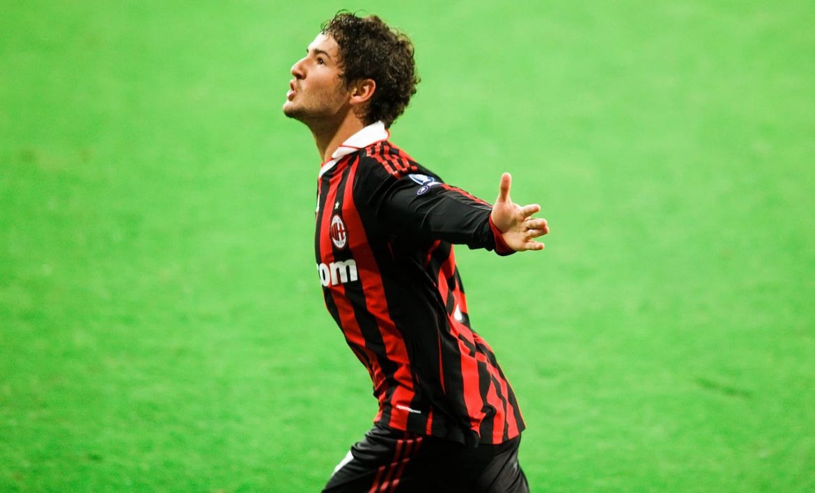 A sensacional decadência de Alexandre Pato