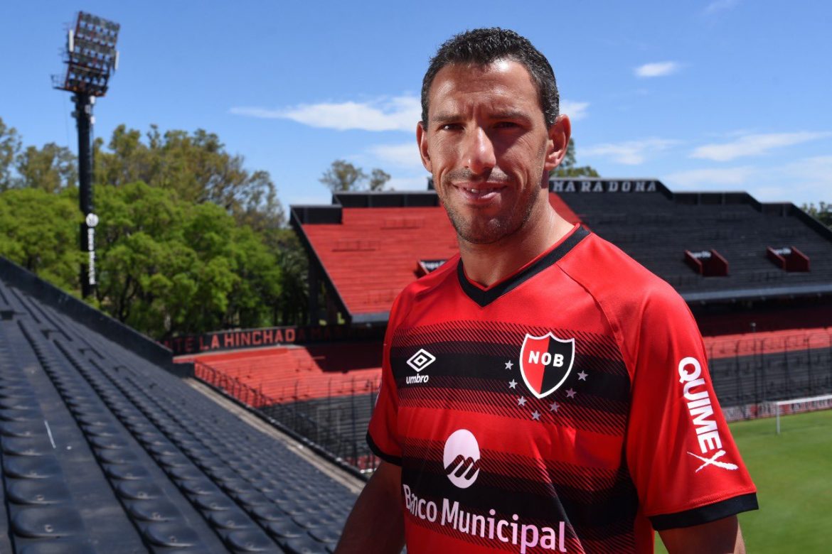 Quarta camisa do Newells Old Boys 2020-2021 Umbro a