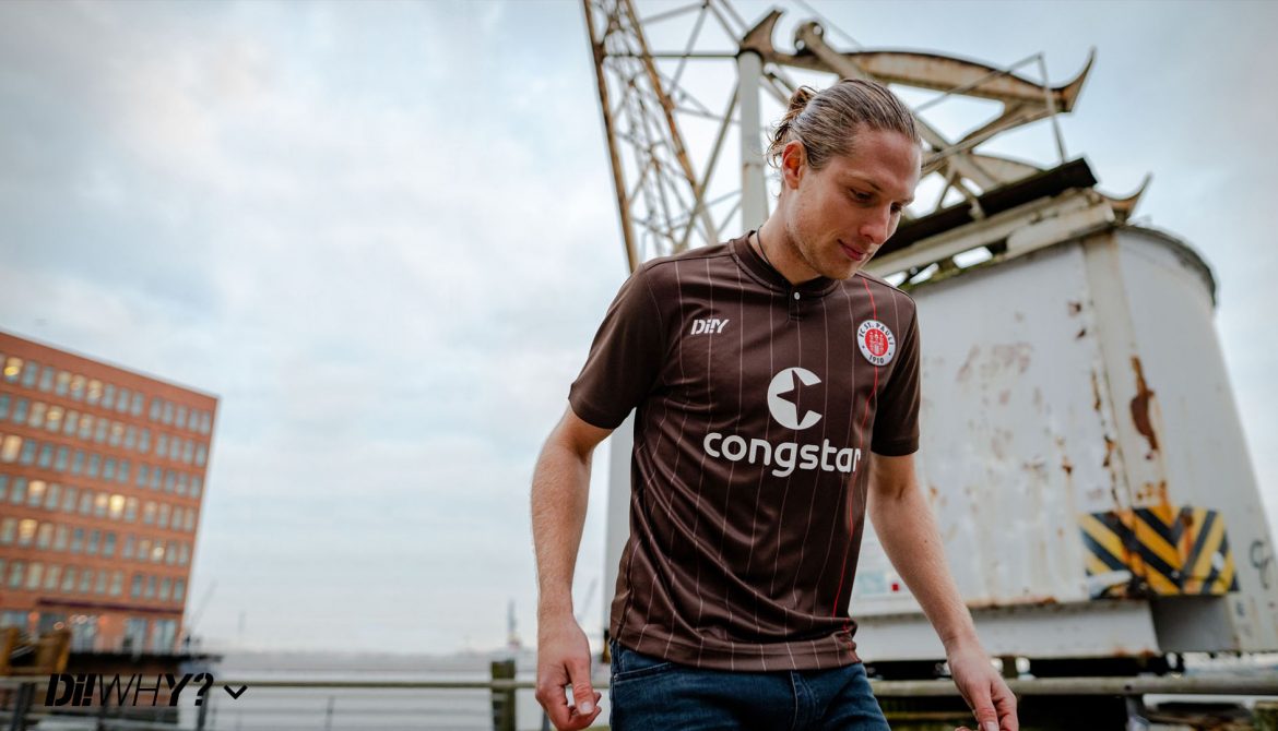 Camisa titular do St Pauli 2021-2022 DIIY