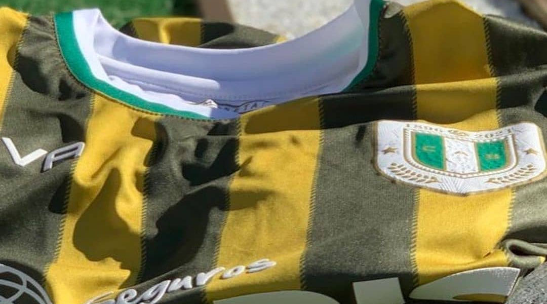 Camisa de 125 anos do CA Banfield 2021 Givova Camisa de 125 anos do CA Banfield 2021 Givova
