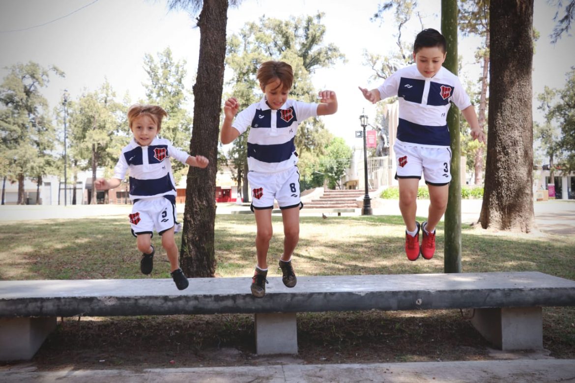 Camisas do Douglas Haig 2021 Coach Third 1