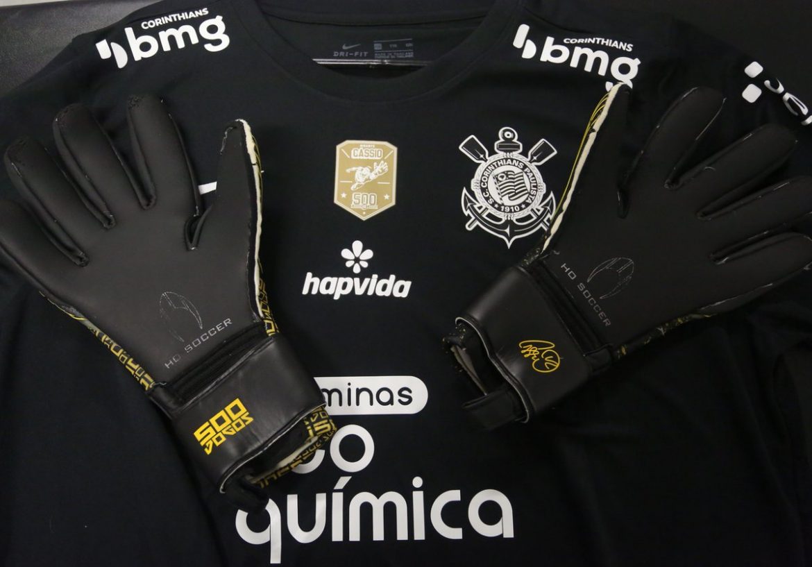 Cássio usará camisa especial de 500 jogos pelo Corinthians