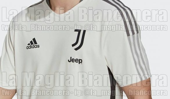 Coleção de treino da Juventus 2021-2022 Adidas