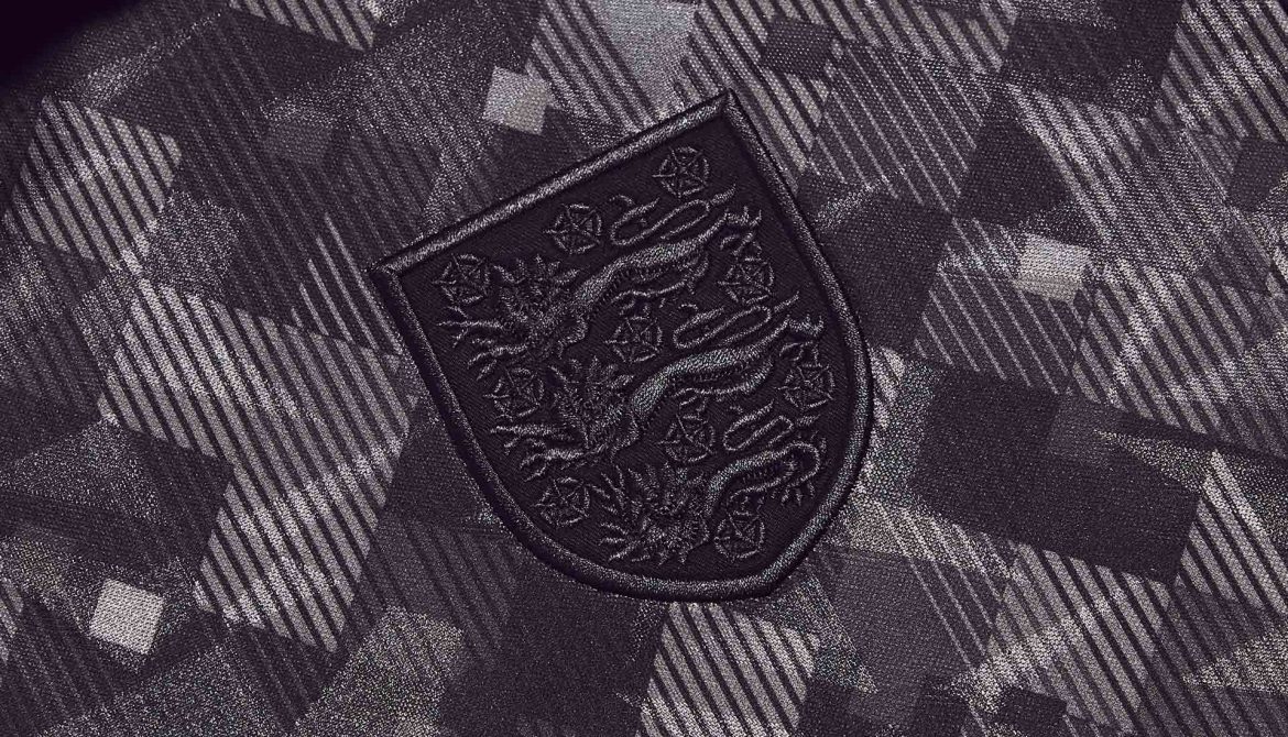 Score Draw lança camisa blackout para a Inglaterra