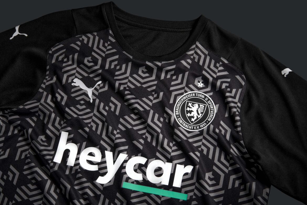 Camisas do Eintracht Braunschweig 2021-2022 PUMA kit a