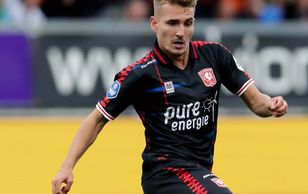 Terceira camisa do FC Twente 2021-2022 Meyba