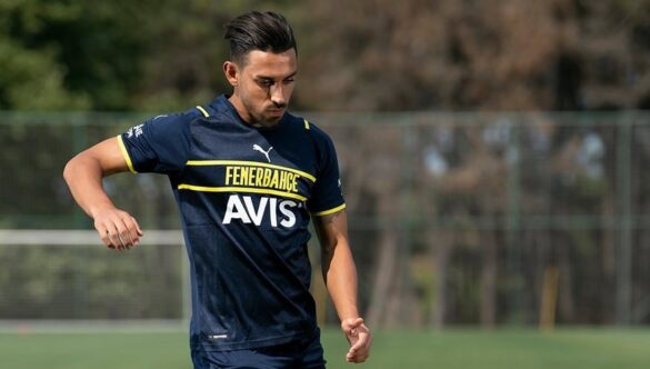 Terceira camisa do Fenerbahce 2021-2022 PUMA