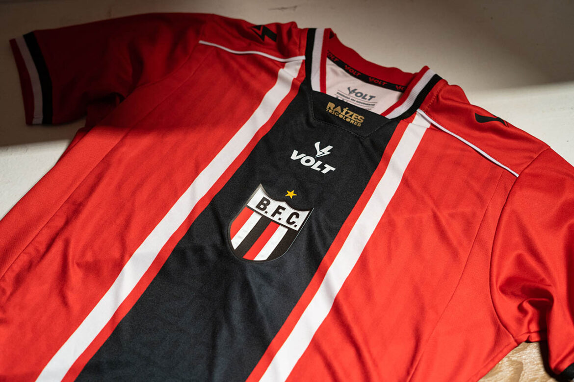 Terceira camisa do Botafogo-SP 2021-2022 Volt Sport